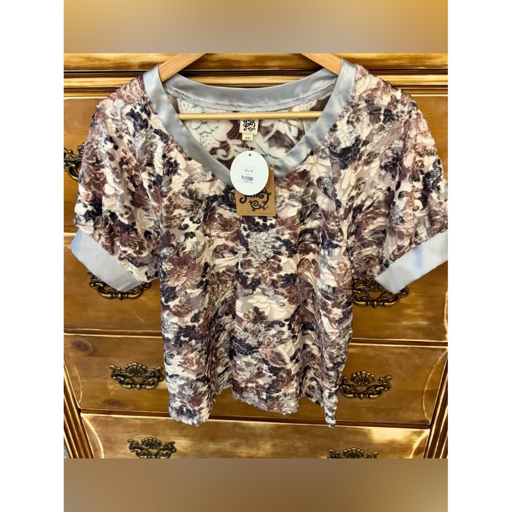 NWT Ivy Jane Burnout‎ Velvet Floral Blouse - Silver Trim S/M